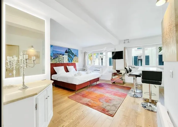 Tres Beau Studio Centre Cannes, 600M De La Croisette